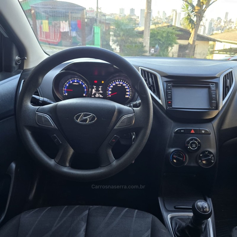 HB20 1.0 COMFORT 12V FLEX 4P MANUAL - 2015 - CAXIAS DO SUL