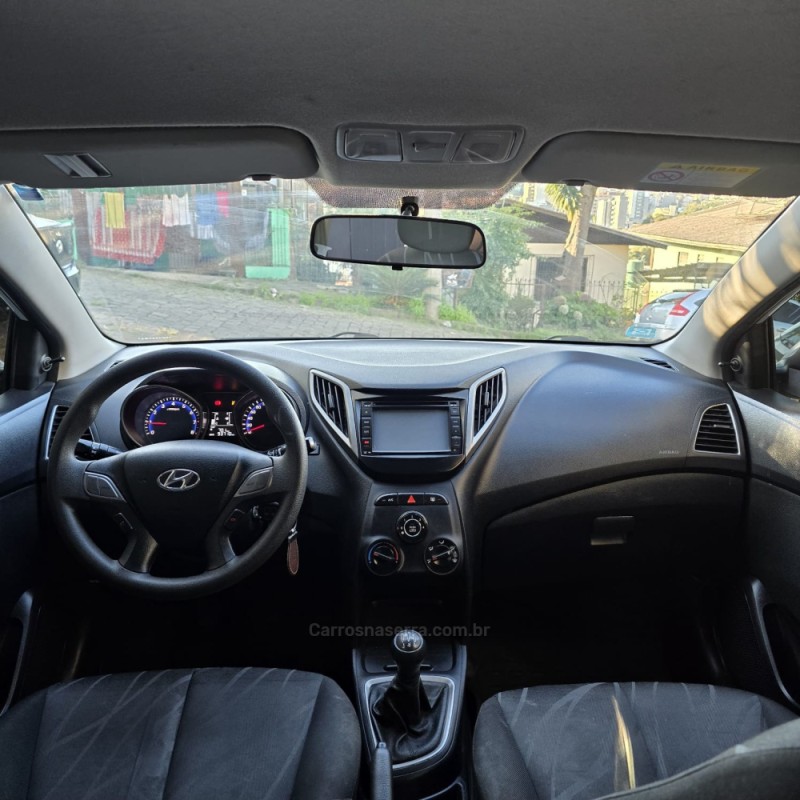 HB20 1.0 COMFORT 12V FLEX 4P MANUAL - 2015 - CAXIAS DO SUL