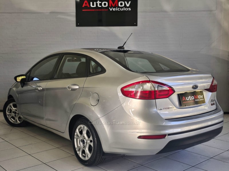 FIESTA 1.6 SE PLUS SEDAN 16V FLEX 4P AUTOMÁTICO - 2014 - CAXIAS DO SUL