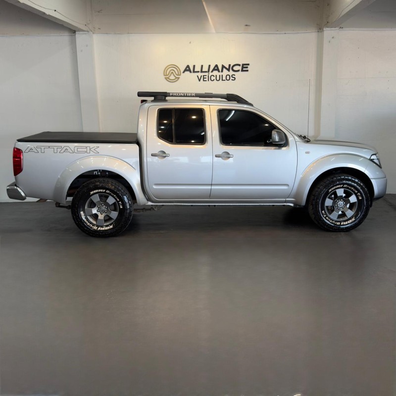 FRONTIER 2.5 SE ATTACK 4X2 CD TURBO ELETRONIC DIESEL 4P MANUAL - 2013 - CAXIAS DO SUL