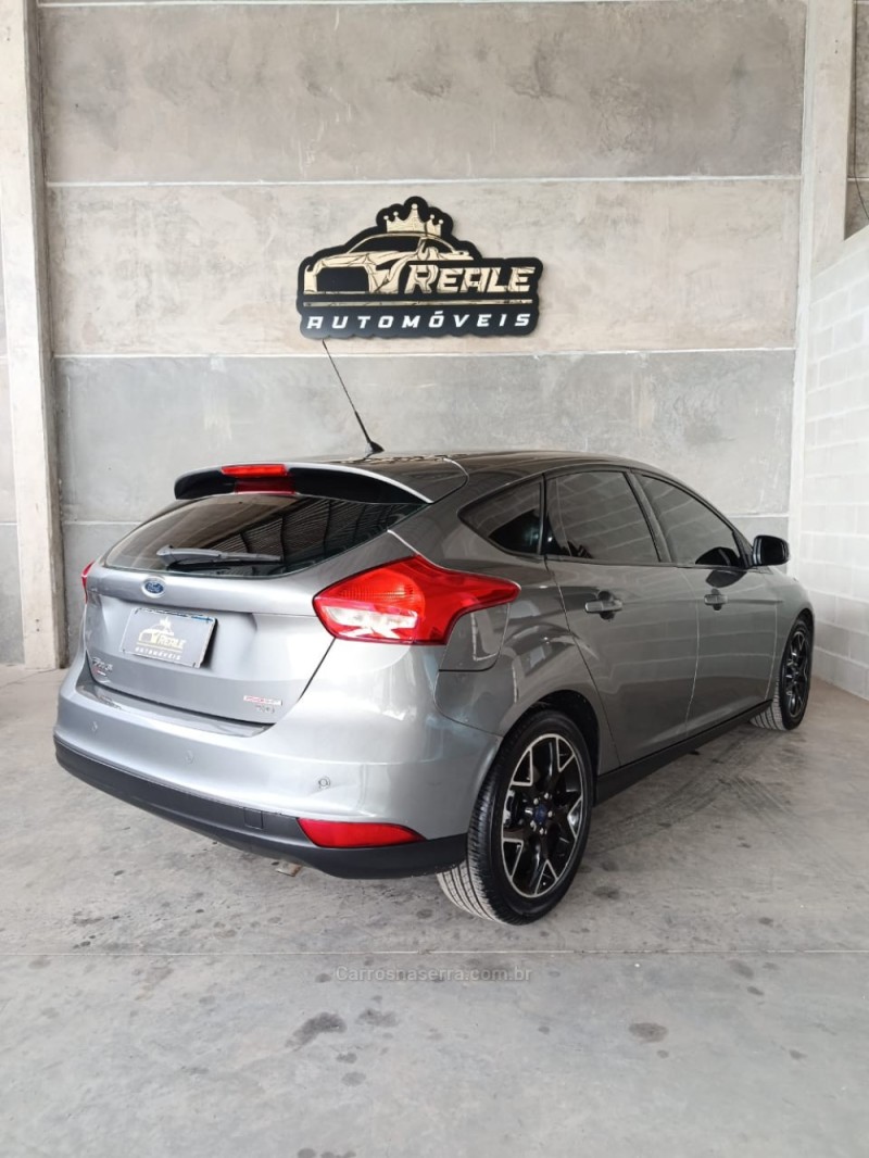 FOCUS 2.0 SE PLUS 16V FLEX 4P AUTOMÁTICO - 2016 - VALE REAL