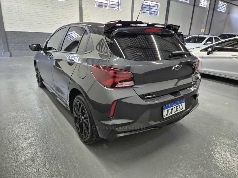 ONIX 1.0 HATCH RS 12V TURBO 4P AUTOMÁTICO - 2024 - GARIBALDI