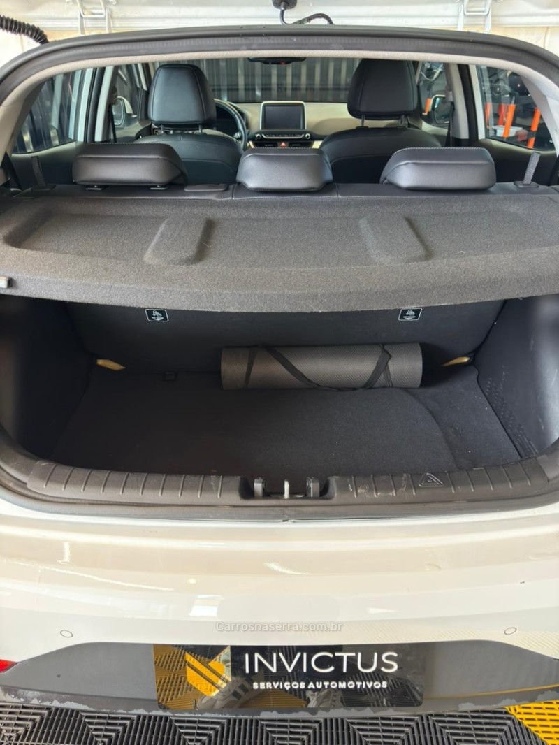 HB20 1.0 PLATINUM PLUS 12V TURBO FLEX 4P AUTOMÁTICO - 2025 - LAJEADO