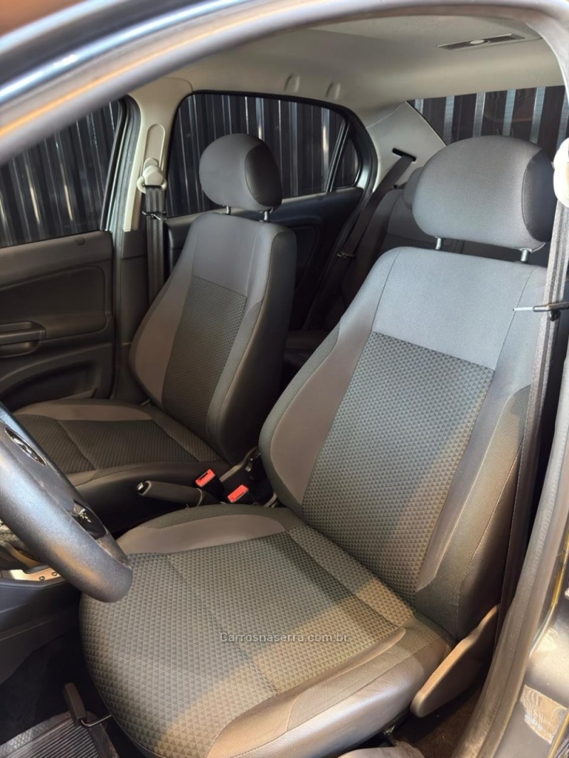 VOYAGE 1.6 MI 8V FLEX 4P AUTOMÁTICO - 2021 - LAJEADO