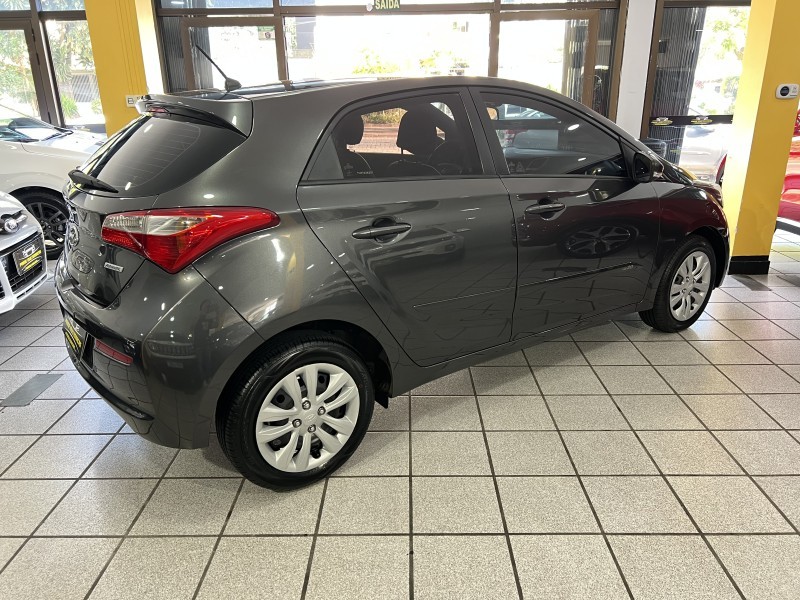 HB20 1.6 COMFORT PLUS 16V FLEX 4P AUTOMÁTICO - 2017 - CAXIAS DO SUL