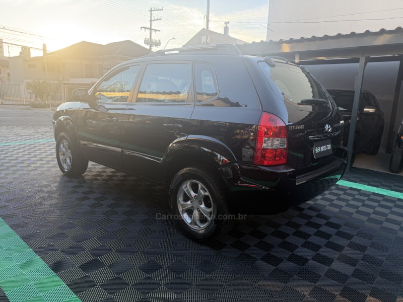 TUCSON 2.0 MPFI GLS BASE 16V 143CV 2WD GASOLINA 4P AUTOMÁTICO - 2013 - CAXIAS DO SUL