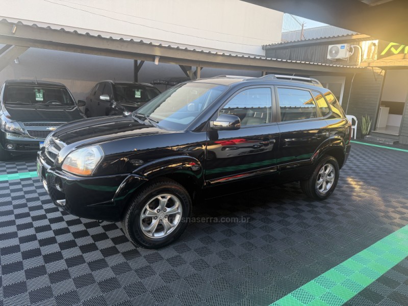 TUCSON 2.0 MPFI GLS BASE 16V 143CV 2WD GASOLINA 4P AUTOMÁTICO - 2013 - CAXIAS DO SUL
