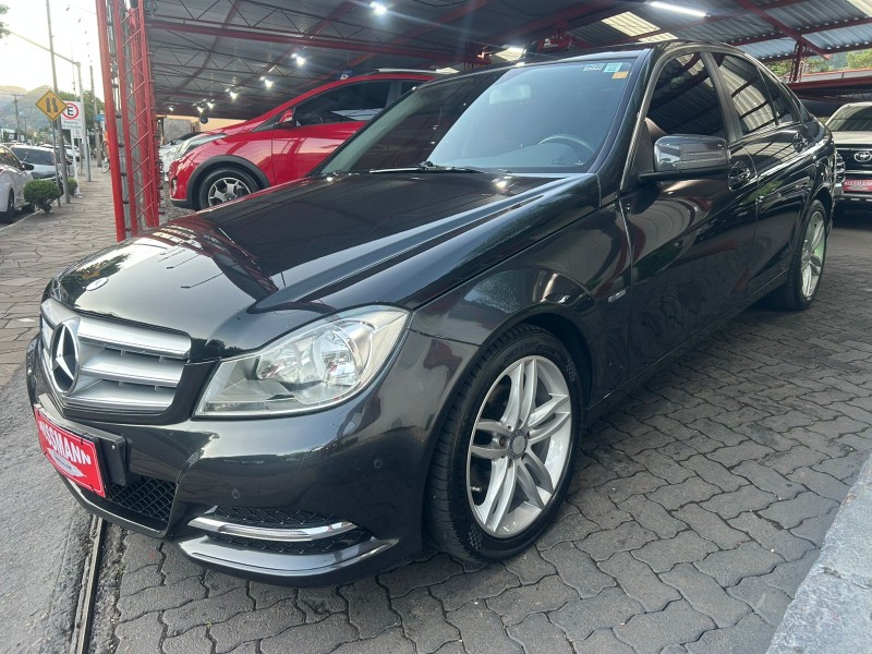 C 180 1.8 CGI CLASSIC 16V TURBO GASOLINA 4P AUTOMÁTICO - 2012 - TRêS COROAS