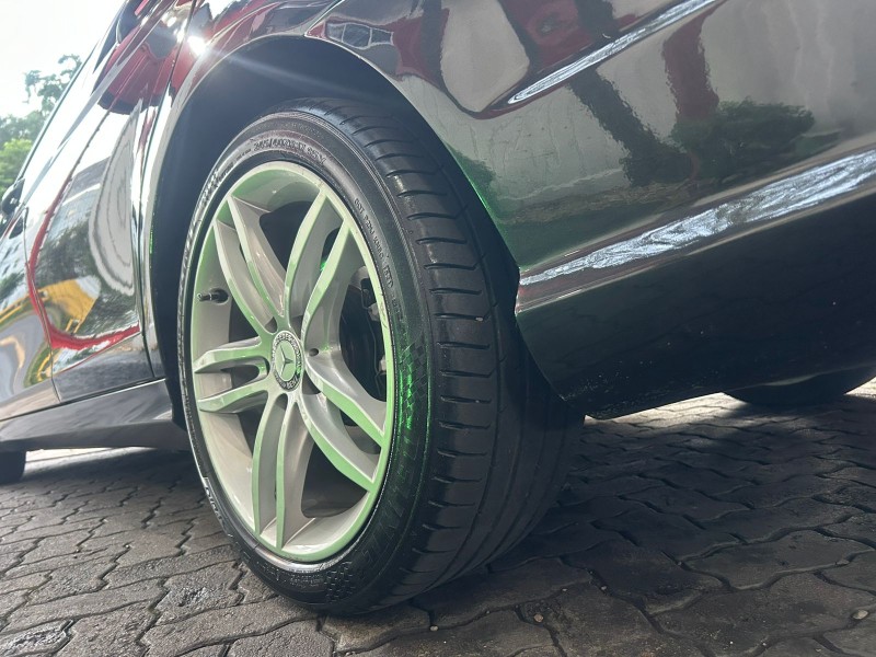 C 180 1.8 CGI CLASSIC 16V TURBO GASOLINA 4P AUTOMÁTICO - 2012 - TRêS COROAS