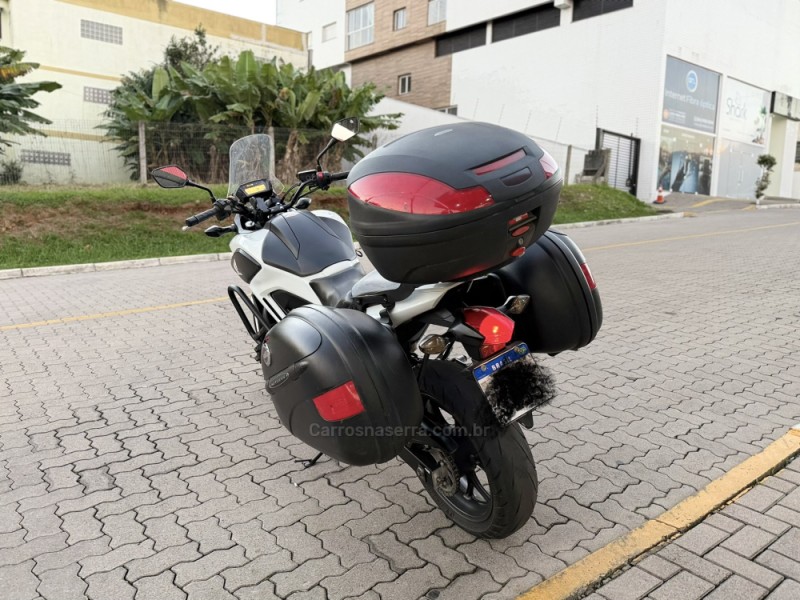 NC 700X ABS - 2013 - FELIZ
