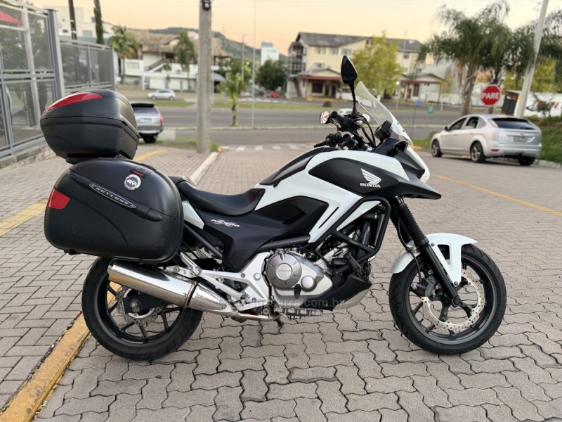 NC 700X ABS - 2013 - FELIZ