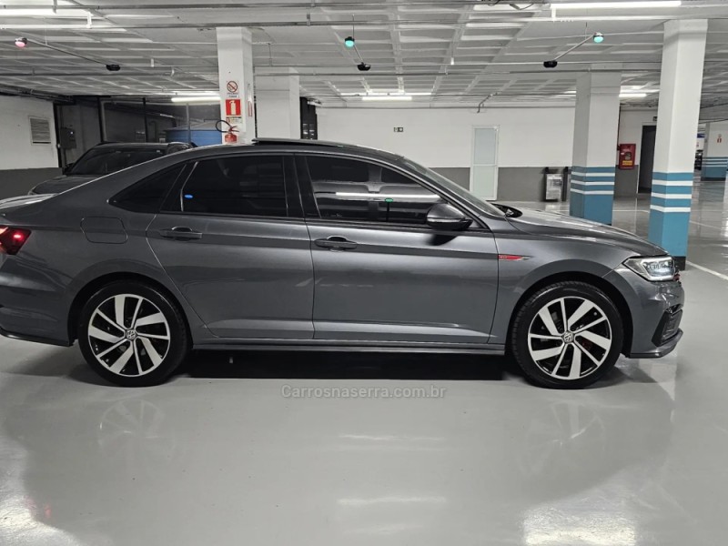 JETTA 2.0 16V TSI GLI 350 GASOLINA 4P AUTOMÁTICO - 2021 - PORTO ALEGRE