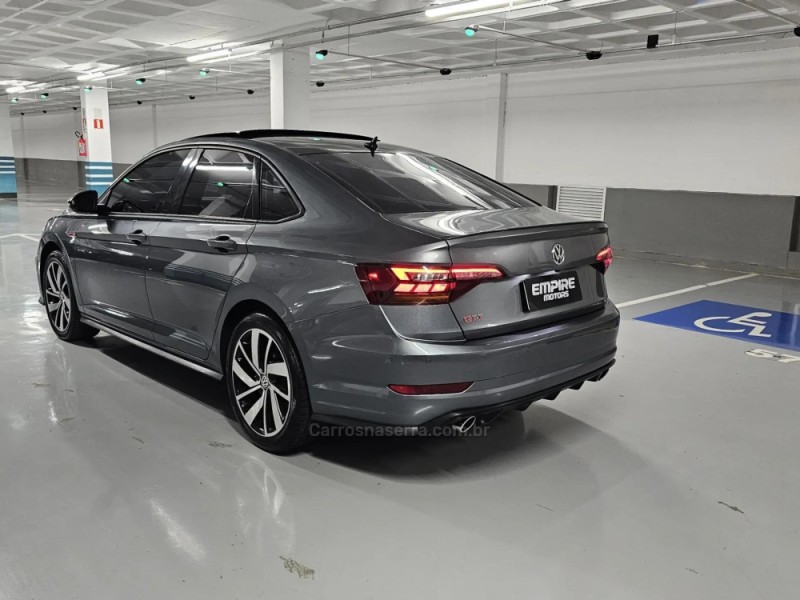JETTA 2.0 16V TSI GLI 350 GASOLINA 4P AUTOMÁTICO - 2021 - PORTO ALEGRE