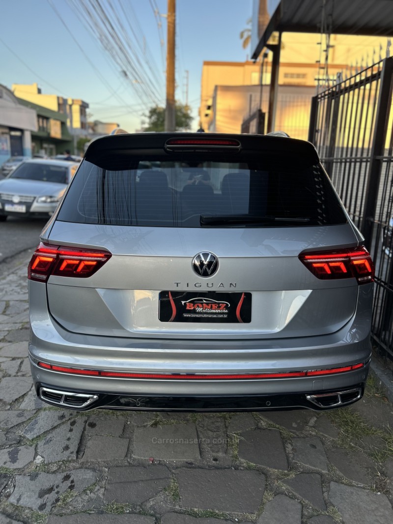 TIGUAN 2.0 ALLSPACE R-LINE 300 TSI GASOLINA 4P AUTOMÁTICO - 2024 - CAXIAS DO SUL