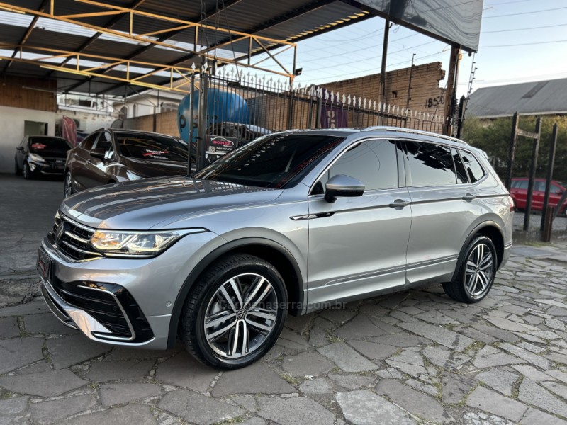 TIGUAN 2.0 ALLSPACE R-LINE 300 TSI GASOLINA 4P AUTOMÁTICO - 2024 - CAXIAS DO SUL