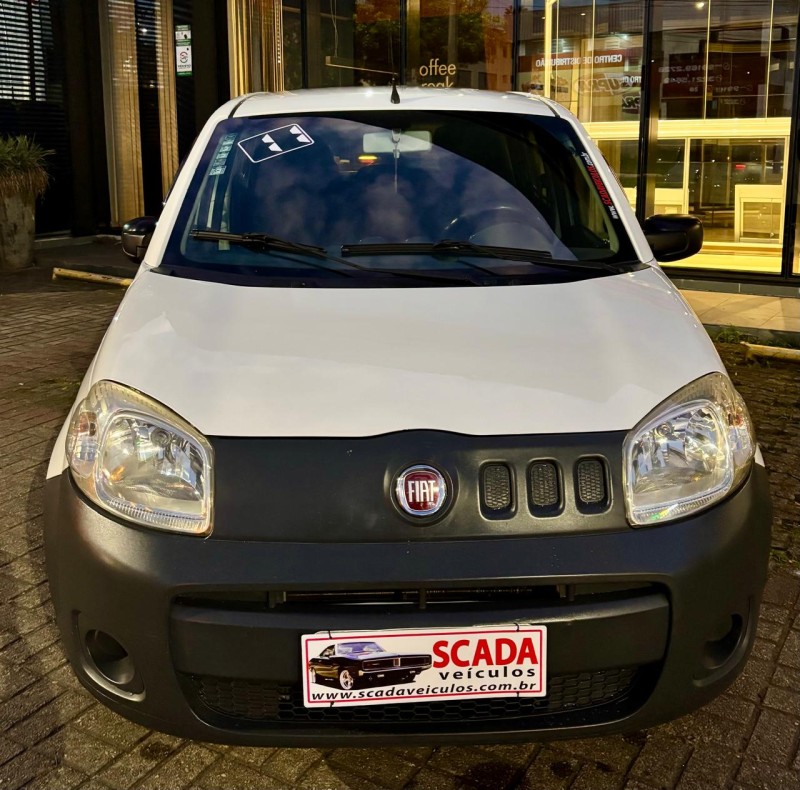 UNO 1.0 VIVACE 8V FLEX 4P MANUAL - 2011 - CAXIAS DO SUL