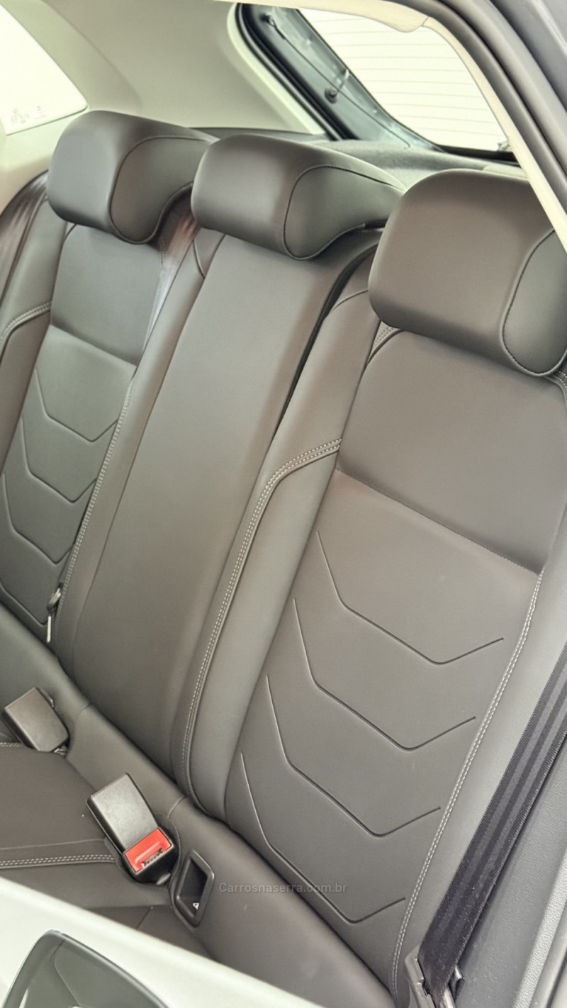 POLO 1.0	200 TSI HIGHLINE AUTOMÁTICO  - 2026 - BENTO GONçALVES