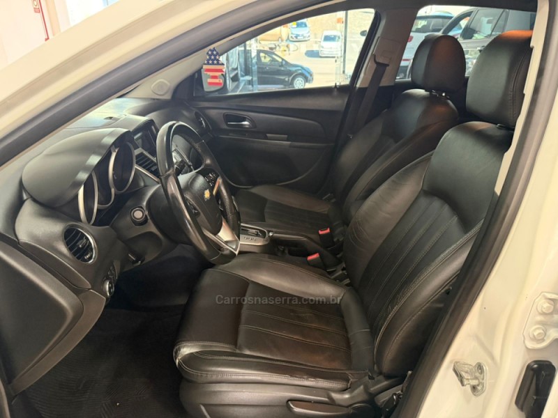 CRUZE 1.8 LT SPORT6 16V FLEX 4P AUTOMÁTICO - 2014 - NOVA BASSANO