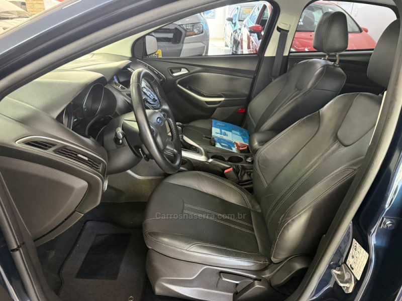 FOCUS 1.6 SE 16V FLEX 4P MANUAL - 2014 - NOVA BASSANO