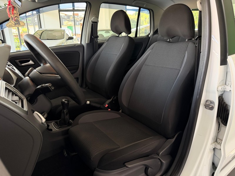 FOX 1.6 CONNECT 8V FLEX 4P MANUAL - 2019 - FELIZ