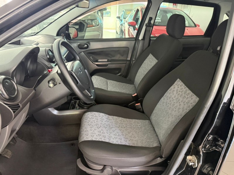 FIESTA 1.6 MPI SEDAN 8V FLEX 4P MANUAL - 2012 - NOVA BASSANO