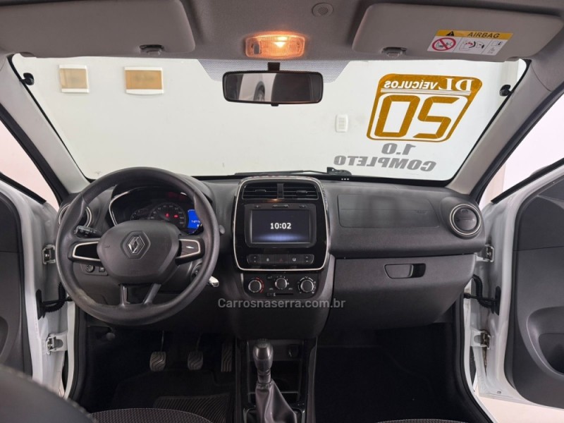 KWID 1.0 12V SCE FLEX INTENSE MANUAL - 2020 - NOVA BASSANO