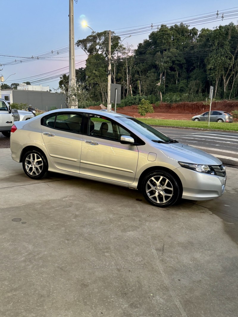 CITY 1.5 EX 16V FLEX 4P AUTOMÁTICO - 2011 - LAJEADO