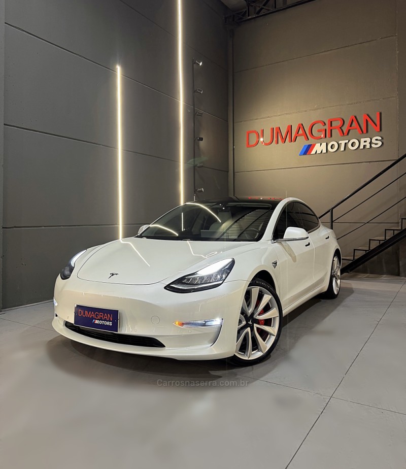 model 3 rear weel drive  2018 passo fundo
