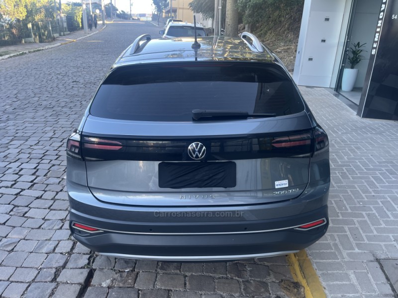 NIVUS 1.0 TSI HIGHLINE FLEX 4P AUTOMÁTICO - 2024 - VERANóPOLIS