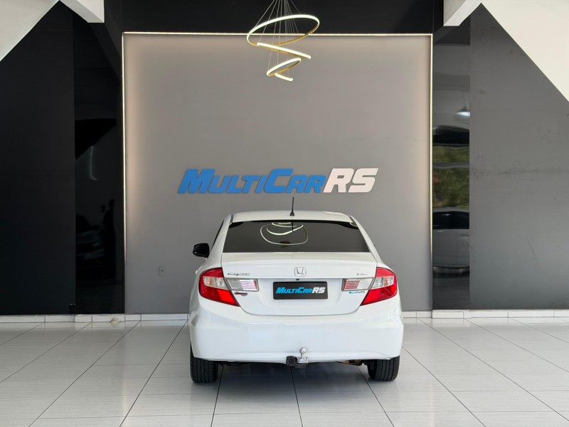 CIVIC 1.8 LXS 16V FLEX 4P AUTOMÁTICO - 2014 - ESTâNCIA VELHA