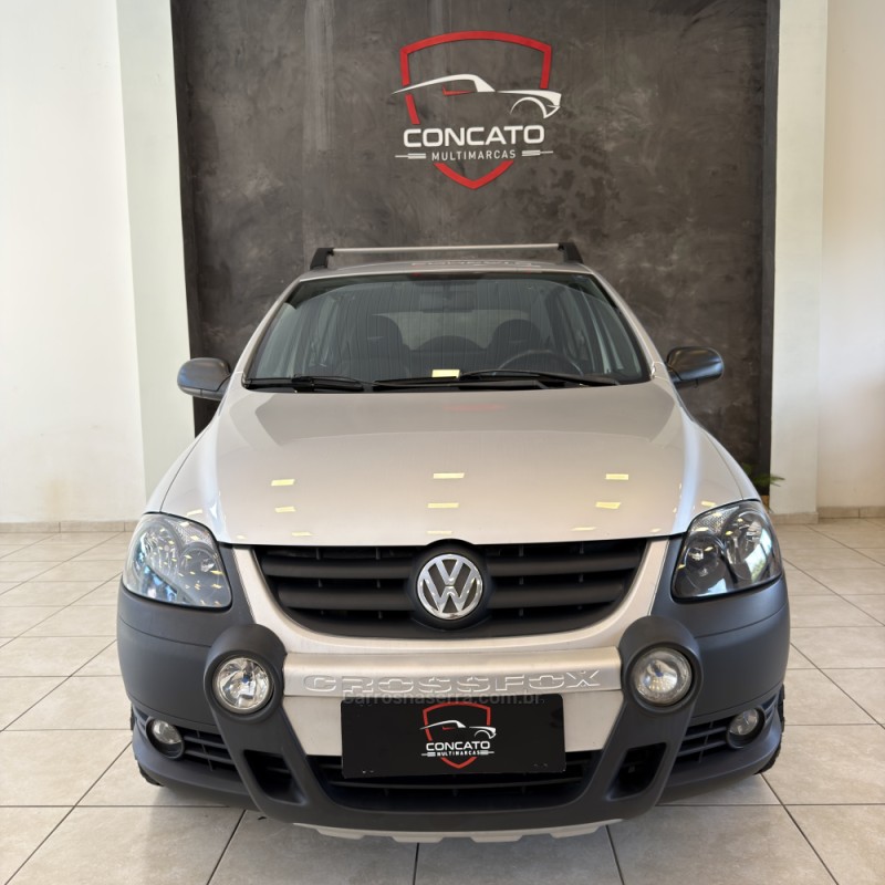 CROSSFOX 1.6 MI FLEX 8V 4P MANUAL - 2009 - FARROUPILHA