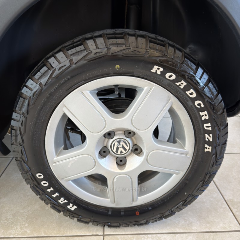 CROSSFOX 1.6 MI FLEX 8V 4P MANUAL - 2009 - FARROUPILHA