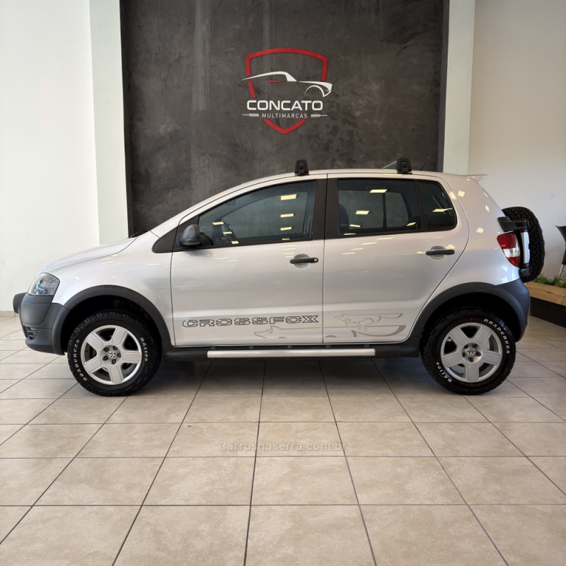 CROSSFOX 1.6 MI FLEX 8V 4P MANUAL - 2009 - FARROUPILHA