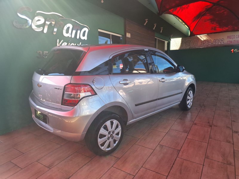 AGILE 1.4 MPFI LT 8V FLEX 4P MANUAL - 2011 - DOIS IRMãOS