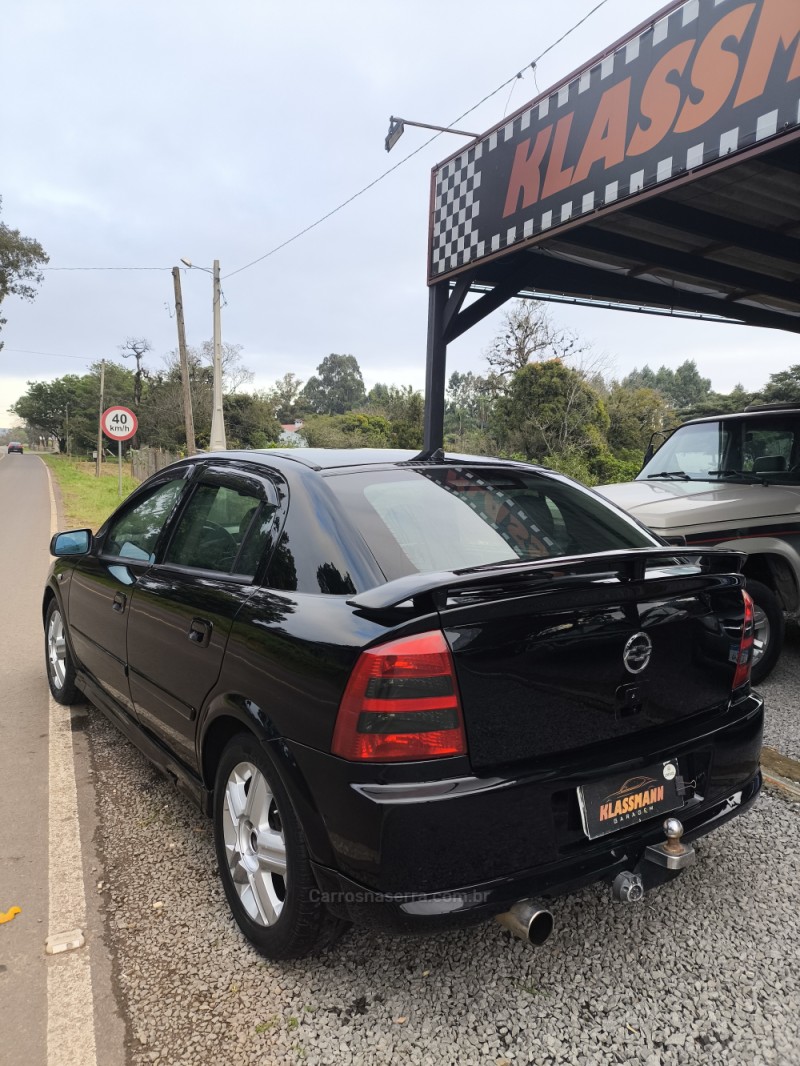 ASTRA 2.0 SFI CD 16V GASOLINA 4P MANUAL - 2004 - SãO PEDRO DA SERRA