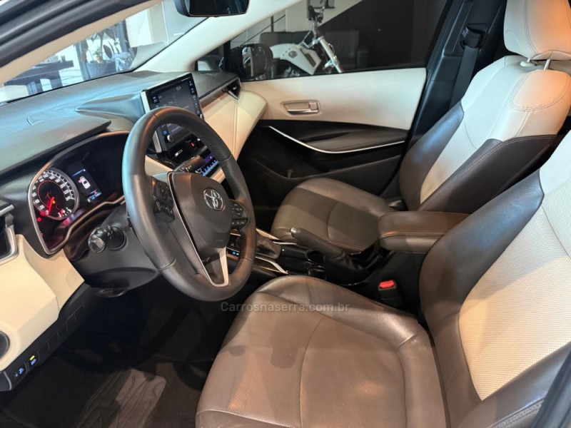 COROLLA 2.0 ALTIS PREMIUM 16V FLEX 4P AUTOMÁTICO - 2020 - CAXIAS DO SUL