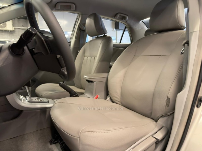 COROLLA 2.0 XEI 16V FLEX 4P AUTOMÁTICO - 2014 - ESTâNCIA VELHA