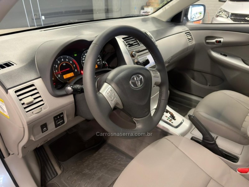 COROLLA 2.0 XEI 16V FLEX 4P AUTOMÁTICO - 2014 - ESTâNCIA VELHA