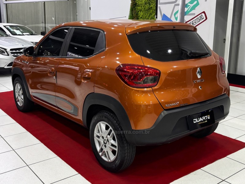 KWID 1.0 12V SCE FLEX INTENSE MANUAL - 2019 - PORTO ALEGRE
