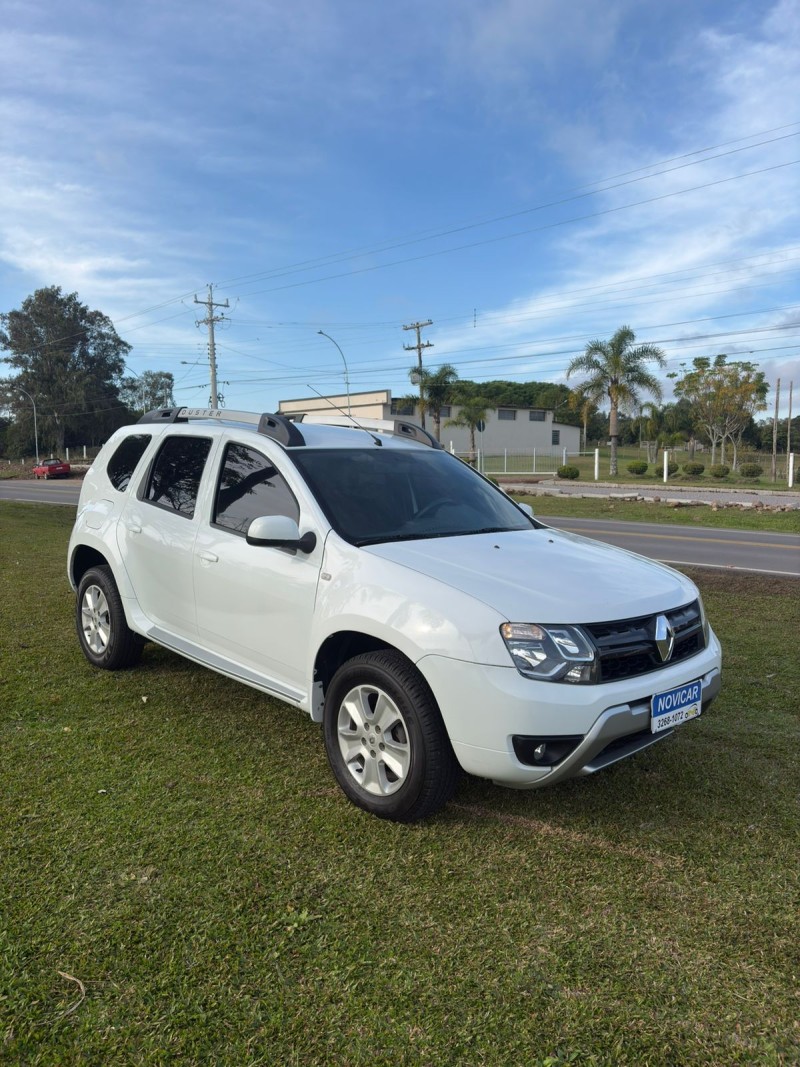 DUSTER 2.0 DYNAMIQUE 4X2 16V FLEX 4P AUTOMÁTICO - 2016 - FARROUPILHA