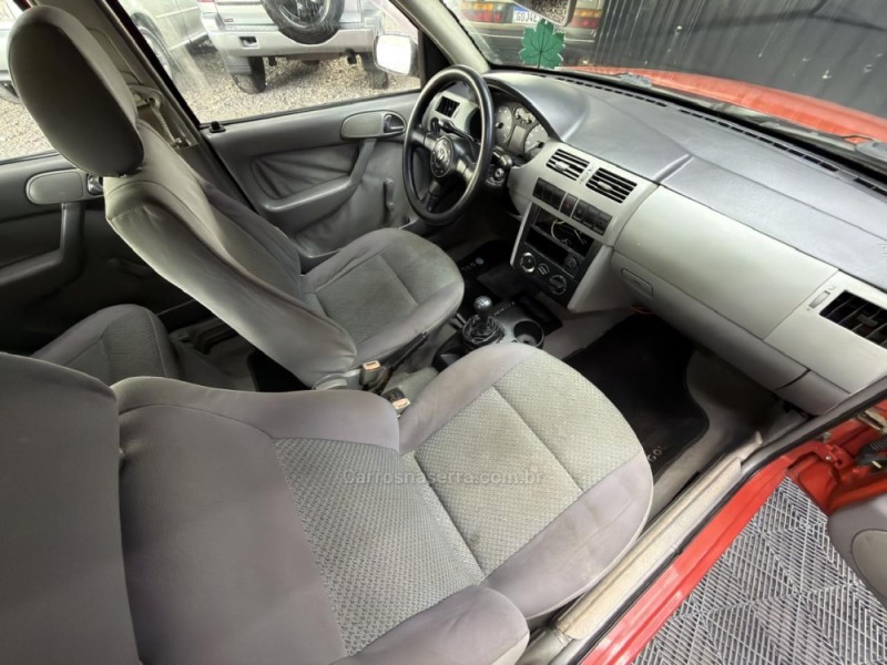 GOL 1.0 MI PLUS 8V FLEX 4P MANUAL G.III - 2001 - CAXIAS DO SUL