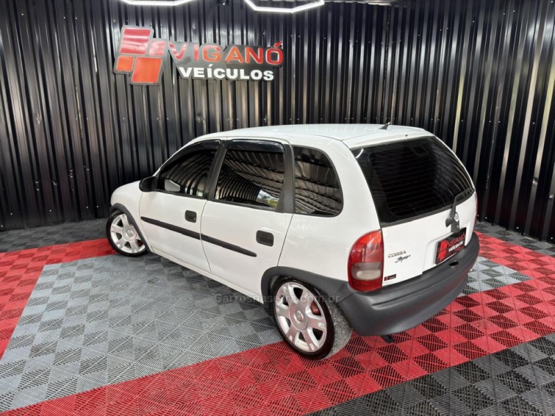 CORSA 1.0 MPFI SUPER 8V GASOLINA 4P MANUAL - 1998 - CAXIAS DO SUL