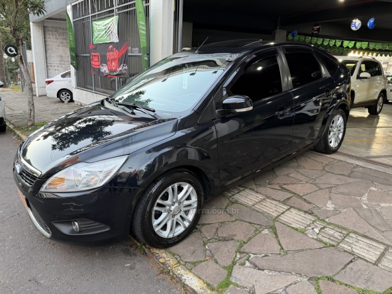 focus 2.0 ghia 16v gasolina 4p automatico 2010 bento goncalves