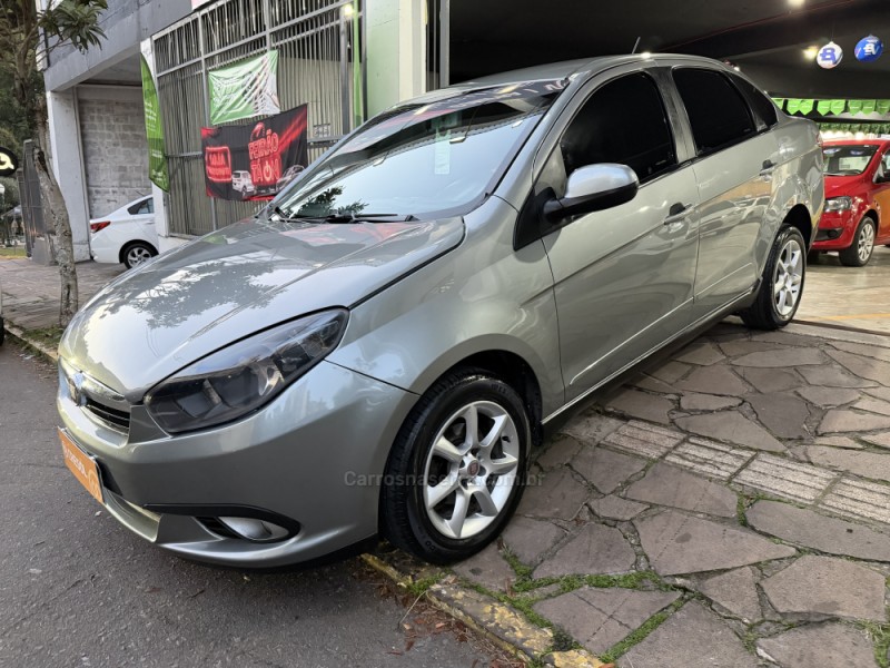 GRAND SIENA 1.4 MPI ATTRACTIVE 8V FLEX 4P MANUAL - 2015 - BENTO GONçALVES