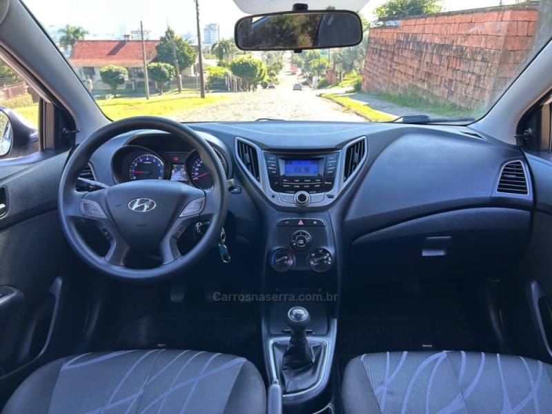 HB20 1.0 COMFORT 12V FLEX 4P MANUAL - 2014 - VENâNCIO AIRES