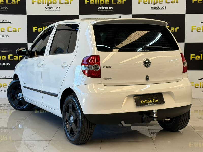 FOX 1.0 ITREND 8V FLEX 4P MANUAL - 2008 - CAXIAS DO SUL