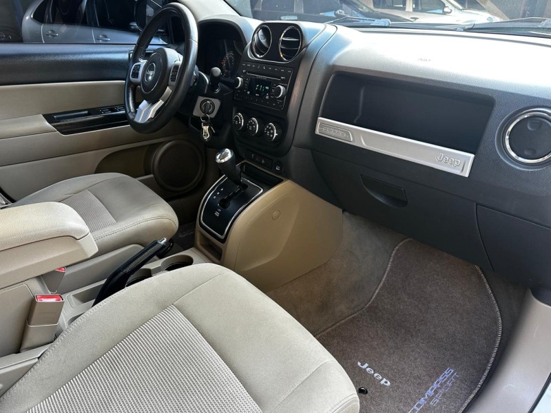 COMPASS 2.0 SPORT 4X2 16V GASOLINA 4P AUTOMÁTICO - 2014 - CAXIAS DO SUL