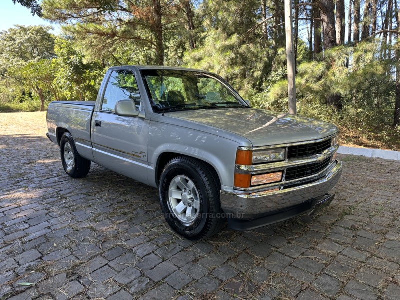 SILVERADO 4.2 D-20 4X2 CS 18V TURBO INTERCOOLER DIESEL 2P MANUAL - 2001 - NOVA PRATA