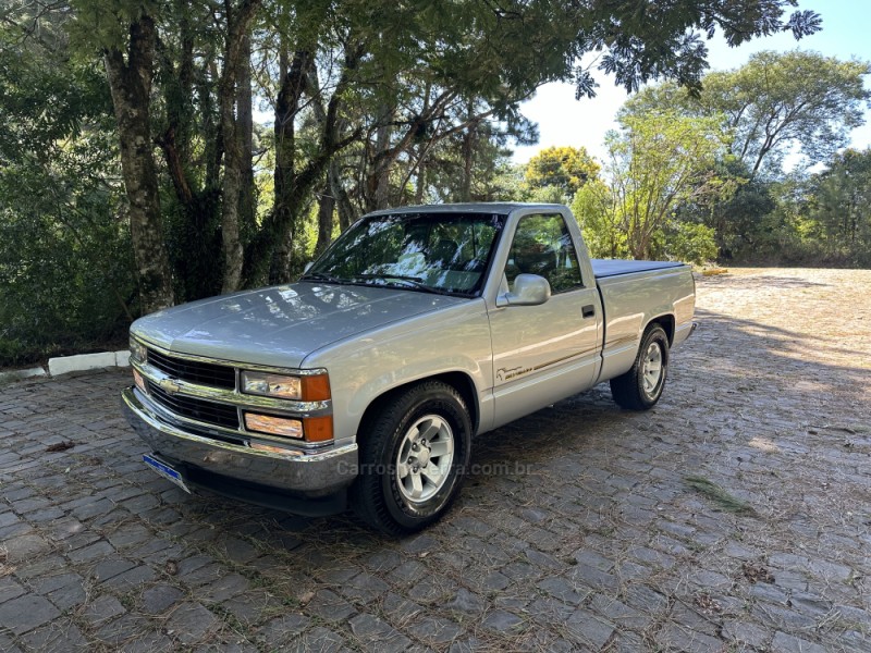 silverado 4.2 d 20 4x2 cs 18v turbo intercooler diesel 2p manual 2001 nova prata