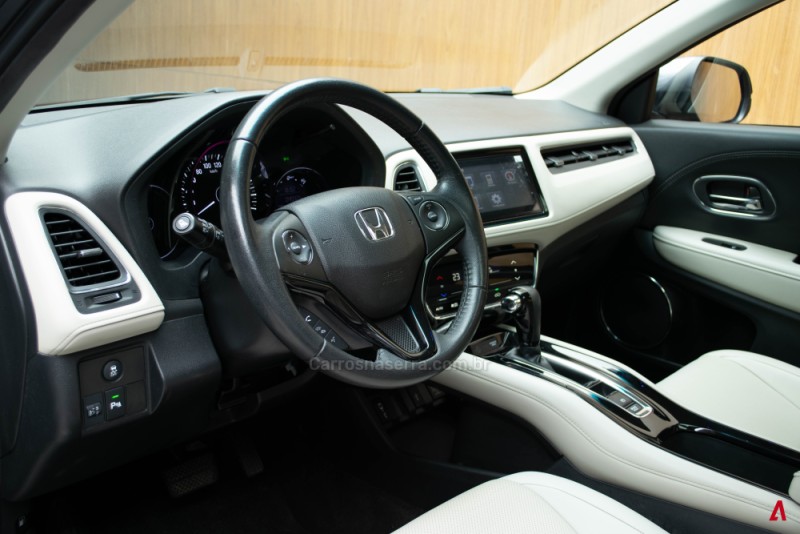 HR-V 1.5 16V TOURING TURBO GASOLINA 4P AUTOMÁTICO - 2021 - GARIBALDI